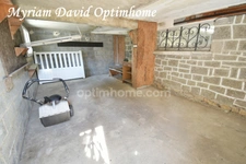 Maison familiale 171 m² – DPE C – 5 chambres – Terrain paysagé de 2 400 m² – Rostrenen