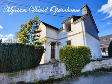 Charmante maison 2 chambres avec jardin à ROSTRENEN (22)