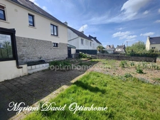 🏡 Rostrenen proche centre : maison avec 2 chambres + espace indépendant + jardin