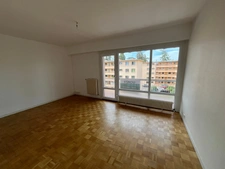 Appartement T3 rénové – Dernier étage – Centre-ville de Thonon-les-Bains