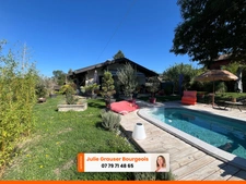 Maison individuelle rénovée avec piscine sur la commune de Perrignier
