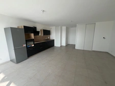 Appartement neuf T3 – Dernier étage – Terrasse Vue lac & Château des Allinges – Le Lyaud