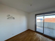 Appartement de Type 3 avec Terrasse et Garage