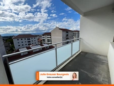 Spacieux appartement avec terrasse et vue dégagée – Annemasse 
