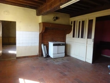 Dpt Saône et Loire (71), à vendre Ancienne ferme, P5, terrain 2340m²   