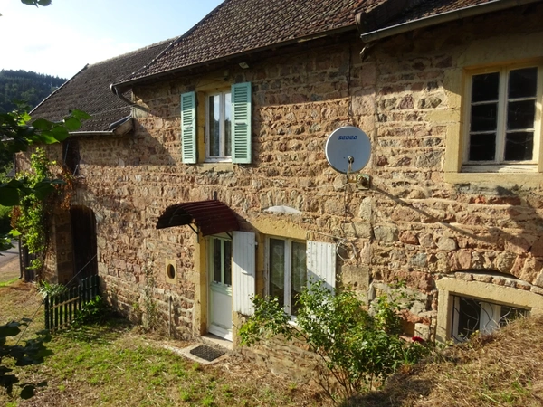 Dpt Saône et Loire (71), proche de LA CLAYETTE maison P3, 2chambres, terrain environ 1800m²