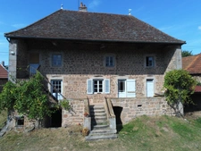 Dpt Saône et Loire (71), à vendre Ancienne ferme, P5, terrain 2340m²   