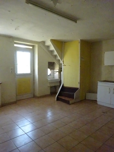 Dpt Saône et Loire (71), proche de LA CLAYETTE maison P3, 2chambres, terrain environ 1800m²