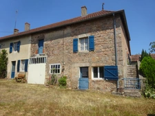 Maison à rénover 5 pièces / 110m² SUIN (71) Terrain de 4714m²
