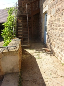 Dpt Saône et Loire (71), à vendre Ancienne ferme, P5, terrain 2340m²   