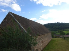 Dpt Saône et Loire (71), à vendre Ancienne ferme, P5, terrain 2340m²   