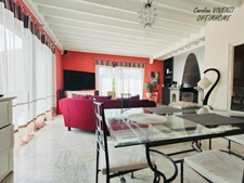 Superbe maison familiale de 219 m² avec jardin et vue sur le Canigou