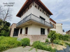 Superbe maison familiale de 219 m² avec jardin et vue sur le Canigou