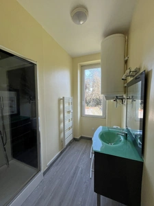 Immeuble de rapport – 2 appartements T4 – 10 % de rentabilité – Terrain 688 m² – Plessé
