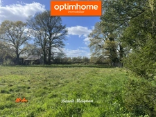 Terrain constructible de 1 537m² à vendre à Plessé