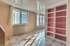 * SOUS COMPROMIS * Appartement 2 pcs avec cave et garage - EVREUX Quartier Navarre / IUT (27) 