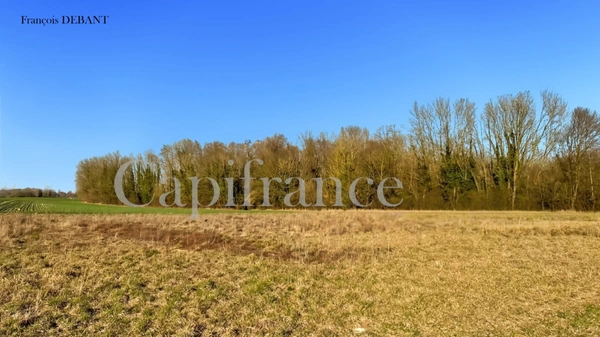 Terrain à vendre de 1366 m² proche de SUIPPES (51)