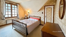 Maison à vendre 7 pièces proche de MACHAULT (08)