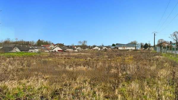 Terrain à vendre de 14 795,00 m² proche de REIMS (51)