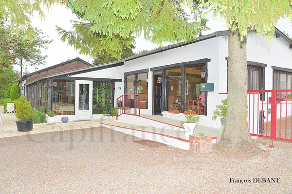 Maison à vendre 15 pièces proche de VOUZIERS (08)