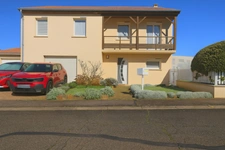 Maison individuelle MANOM 419 000.00 euros 150 m² 3 chambres jardin clos