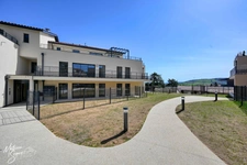 Découvrez ce superbe appartement 4 pièces avec terrasse - élégant, lumineux et convivial !