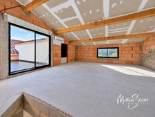 PROJET DE MAISON XL A FINIR DE REHABILITER à THURINS