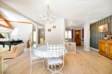 THURINS - Pleasant house on a 936 m² plot 