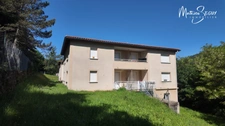 YZERON - Agréable appartement grand T3 avec balcon et vue  + stationnement dans garage fermé