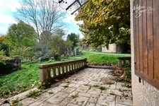 Ancien Moulin sur 1,3 Ha de terrain à MESSIMY (69)