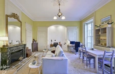 Découvrez l'élégance intemporelle de cette Maison de Maître d'exception à rénover