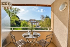 YZERON - Agréable appartement grand T3 avec balcon et vue  + stationnement dans garage fermé