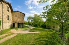 Maison ancienne plein de charme et dépendance en campagne