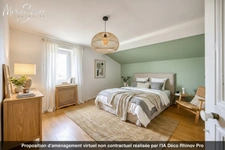 MILLERY – UN LIEU DE VIE UNIQUE À IMAGINER: Maisonnette avec dépendances à potentiel, 25m² d’extérieur / sur une parcelle bâtie de 290m²