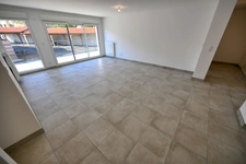 Découvrez ce superbe appartement 4 pièces avec terrasse - élégant, lumineux et convivial !