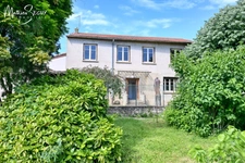 MILLERY – Beau potentiel pour cette maison P7 avec jardin, sous-sol et dépendances