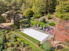 PROPRIETE verdoyante à AVEIZE 