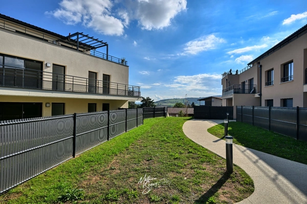 Confort et Modernité au Rendez-vous ! Superbe Appartement Neuf de 5 Pièces