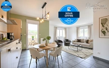 YZERON - Agréable appartement grand T3 avec balcon et vue  + stationnement dans garage fermé