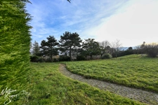 VAUGNERAY - Terrain à bâtir pour une maison P5 à étage + garage