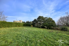 VAUGNERAY - Terrain à bâtir pour une maison P5 à étage + garage