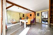 Maison à vendre 6 pièces SAINT ANDRE LE PUY avec grand terrain (42)