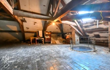 Découvrez l'élégance intemporelle de cette Maison de Maître d'exception à rénover