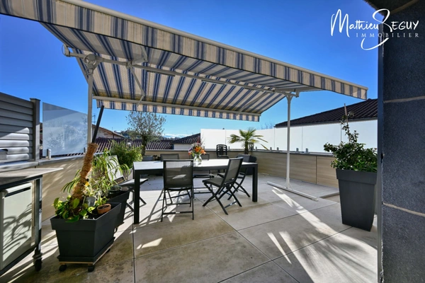 Ensemble Immobilier composé de 3 appartements à ST MARTIN EN HAUT