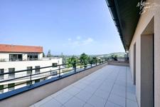Découvrez cet appartement Neuf Alliant Élégance et Commodités !
