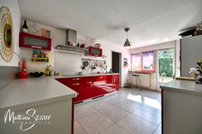 Maison à vendre 6 pièces SAINT ANDRE LE PUY avec grand terrain (42)