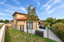 ORLIENAS - 5-room house on a full basement!
