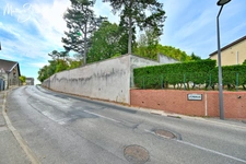 Grand terrain à bâtir technique à JONAGE