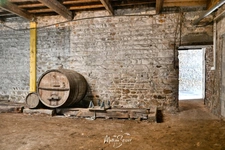 Maison à potentiel : Maisonnette avec dépendances à potentiel, 25m² d’extérieur / sur une parcelle bâtie de 290m²