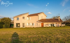 THURINS - Agréable maison sur parcelle de 936 m² 